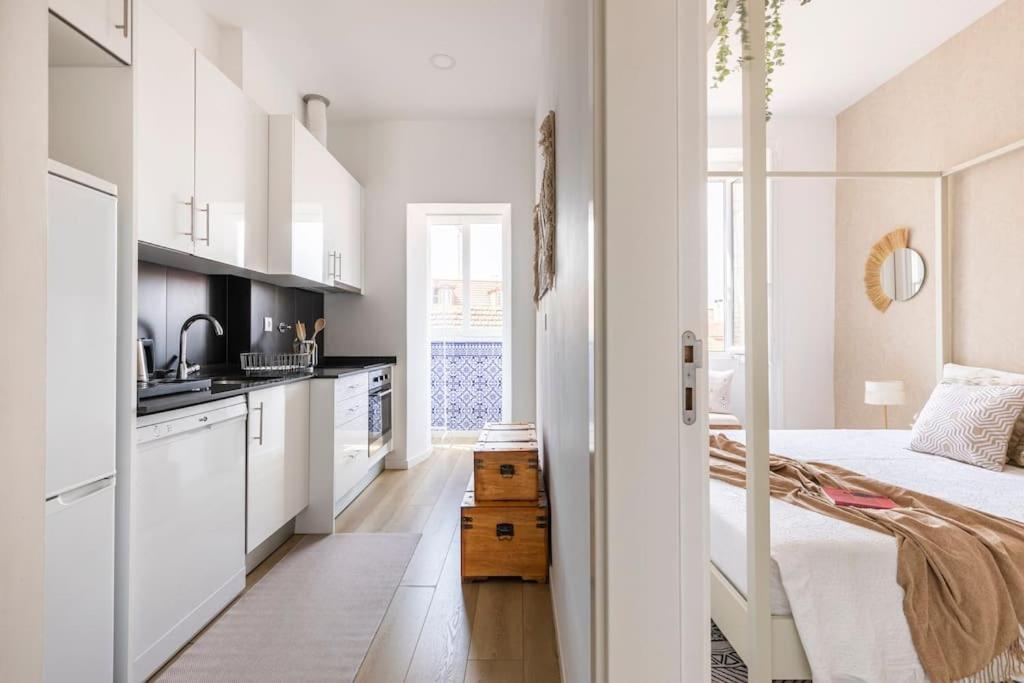 Apartment House With Portuguese Soul